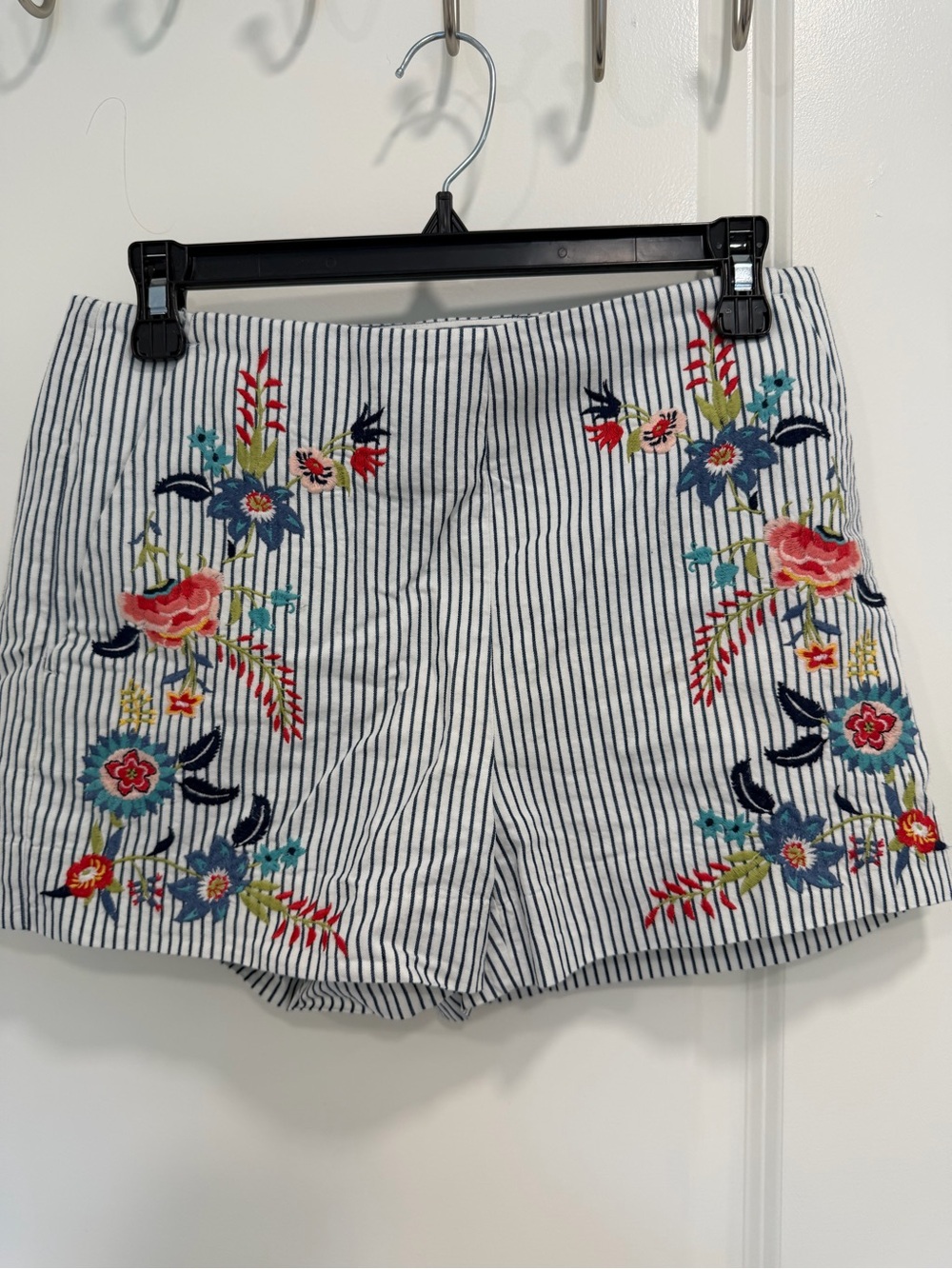 LOFT Striped High-Waist Shorts with Multicolor Floral Embroidery